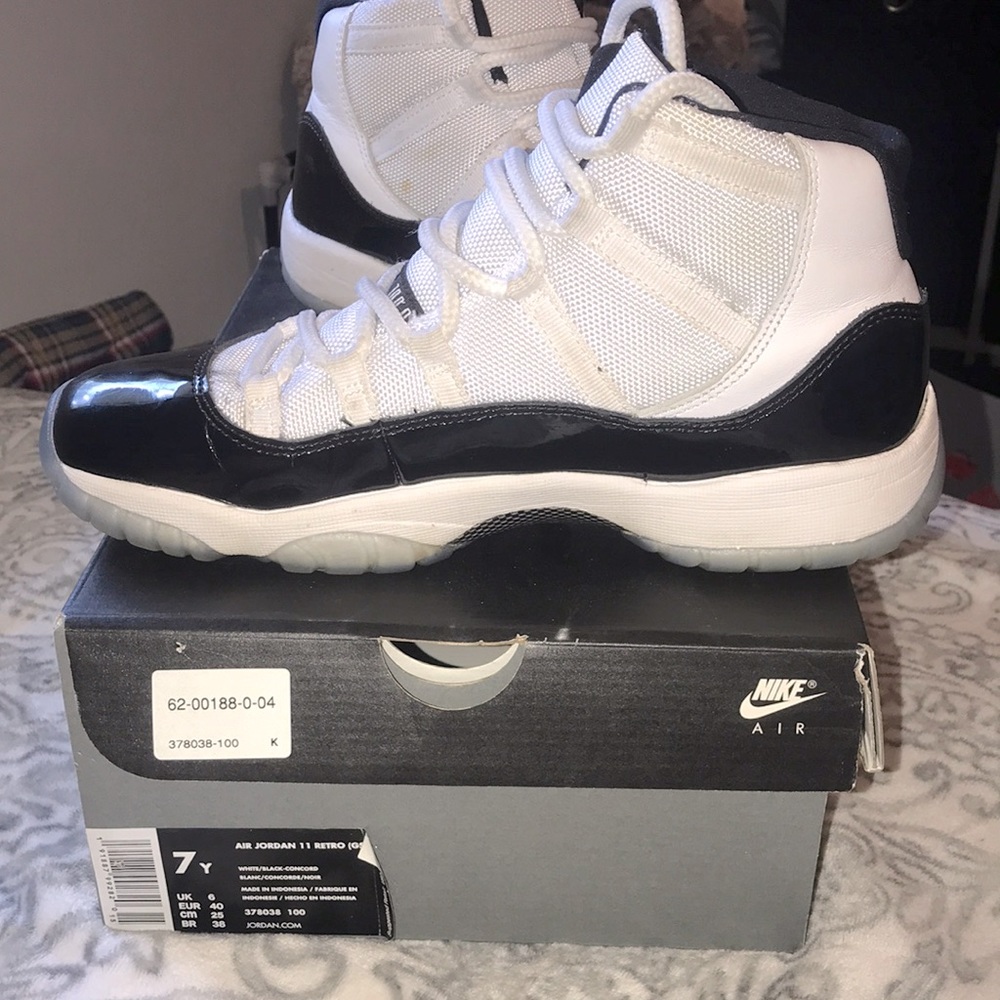 air jordan 11 restro (GS)